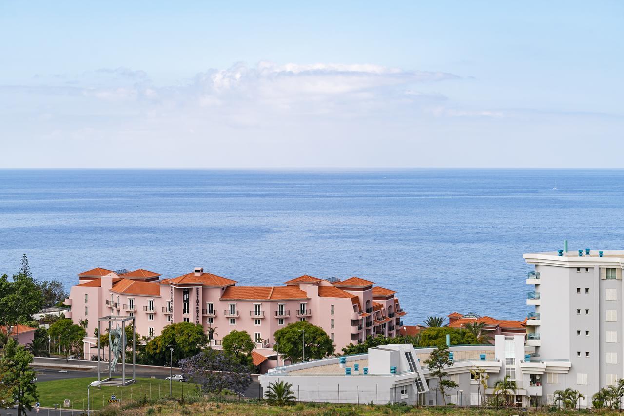 Piornais I By An Island Apart Funchal  Extérieur photo